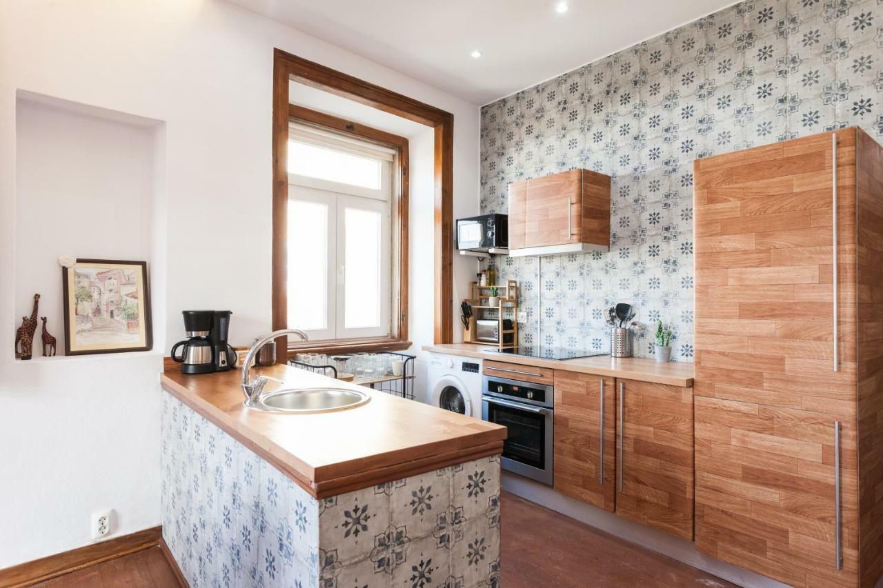 Rossio Vintage Two-Bedroom Apartment - By Lu Holidays Lisboa Eksteriør bilde